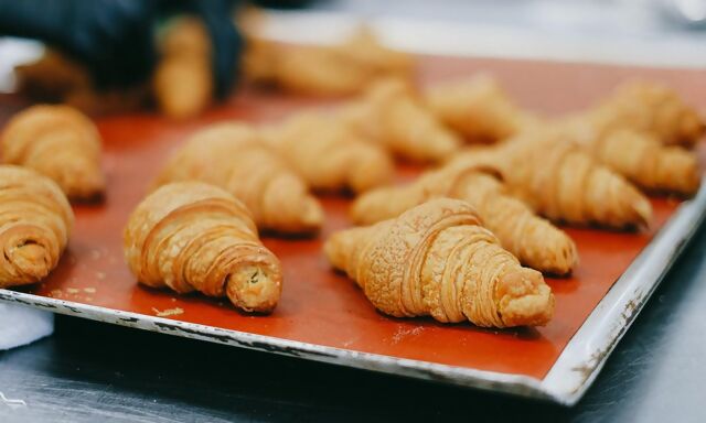 Where to find (and eat) the absolute best croissants in Paris